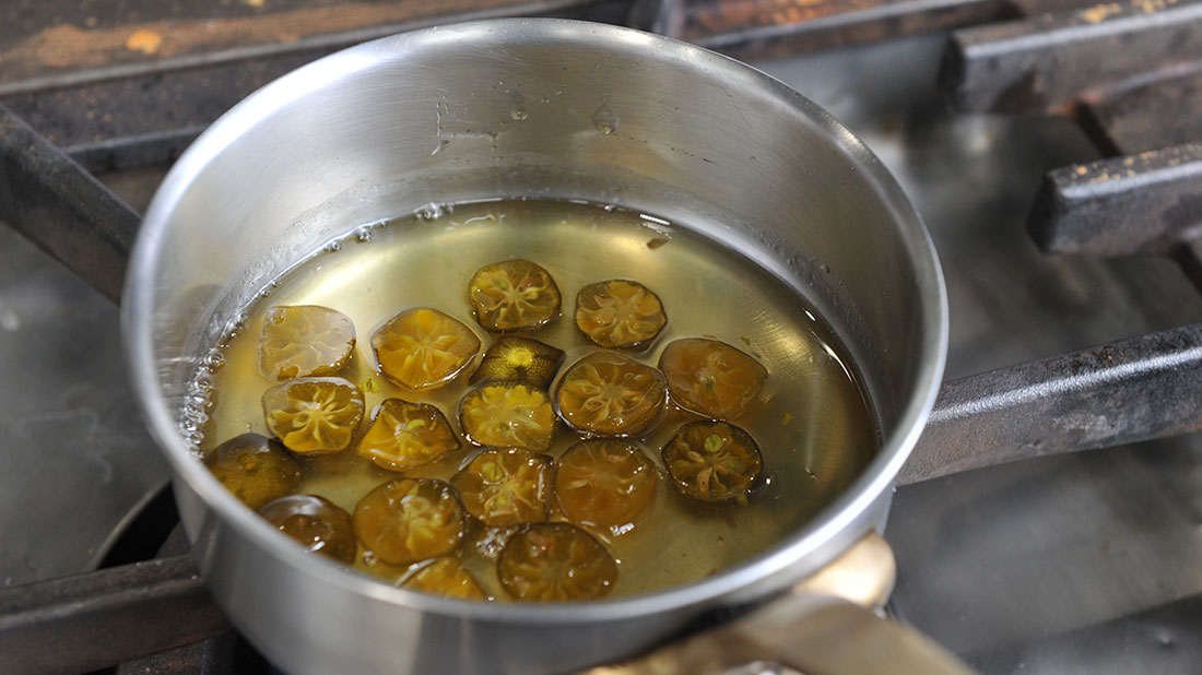 リトルレモンのコンポート 煮て仕上げる